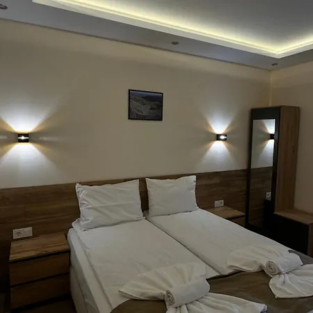 Gasthof къща александра 2 3*