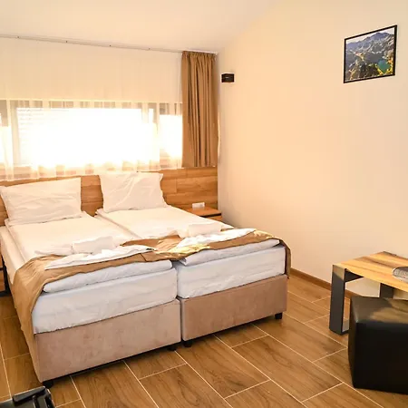 къща александра 2 Konukevi 3*
