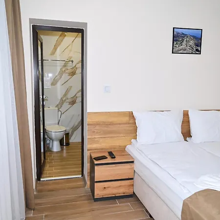 Konukevi къща александра 2 3*