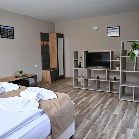 къща александра 2 3* Dobrinishte