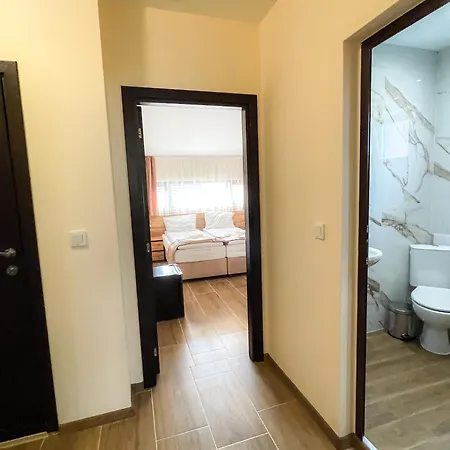 къща александра 2 3* Dobrinischte