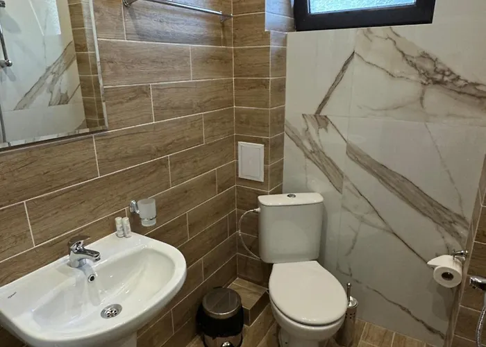 къща александра 2 게스트하우스